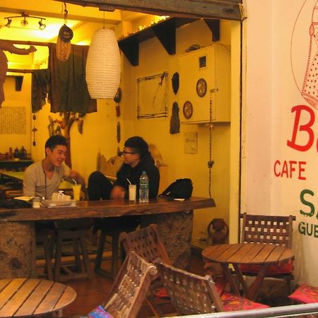 Bona Cafe Restaurant & Sala Guest House Váránaszi Kültér fotó